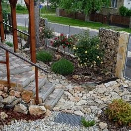 Rózsa Vendégház Zirc - Medence/kert