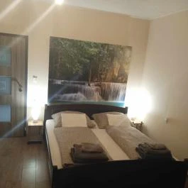 Rózsa Vendégház Zirc - Szobák