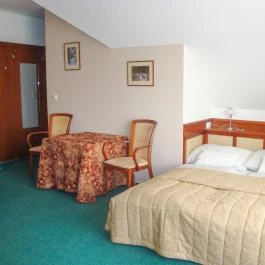 Hotel Kardosfa Zselickisfalud - Szobák